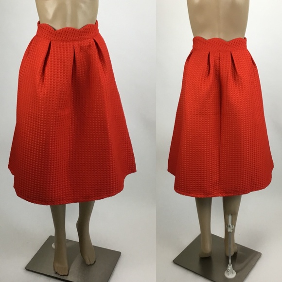 Gumuxi Dresses & Skirts - Gumuxi Red Scallop Waist Full Birdcage Midi Skirt